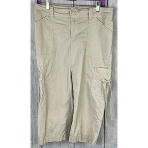 Duo Maternity Small Khaki Cargo Capri Pants with Stretch 6 Pockets